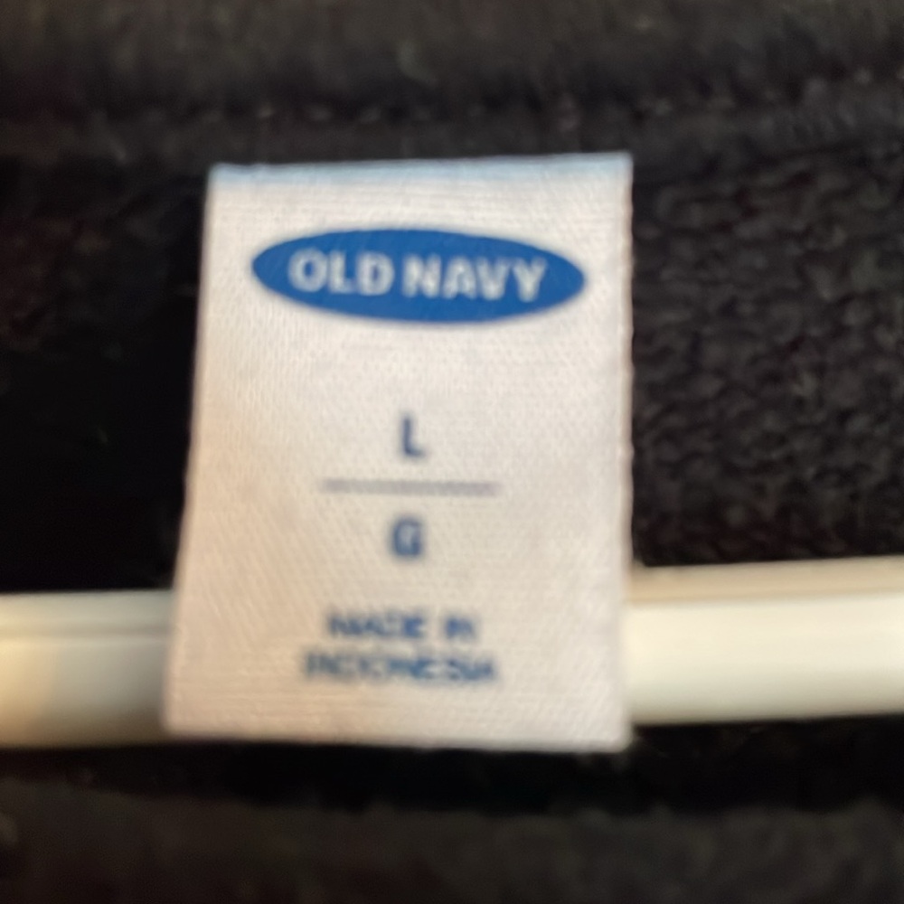 Old Navy Black Women's Sweatshirt - Picture 3 of 6
